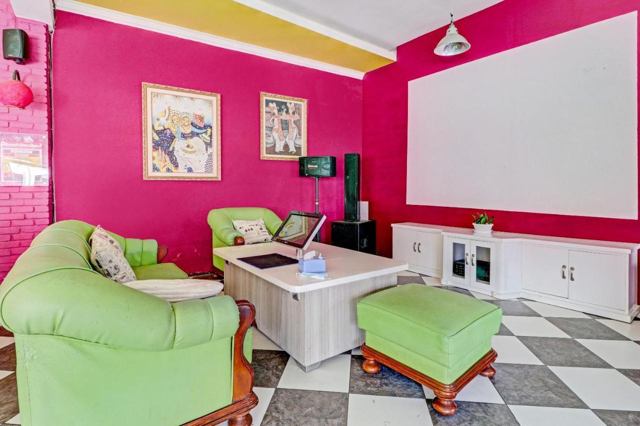 Super Oyo Collection O 90617 Rumah Oma Opa Syariah Cibiru エクステリア 写真