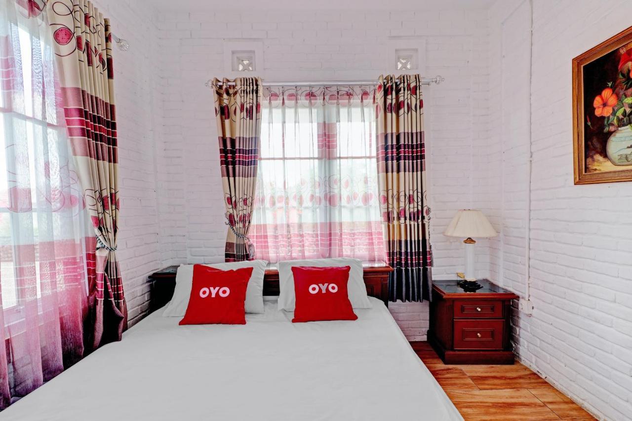 Super Oyo Collection O 90617 Rumah Oma Opa Syariah Cibiru エクステリア 写真